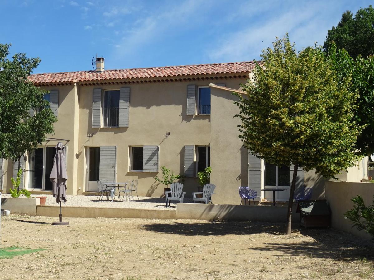 Campagne Ceres Bed & Breakfast Le Puy-Sainte-Réparade Екстериор снимка
